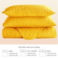 Exclusivo Mezcla Reversible Quilt Set, Soft Lightweight Twin Bedspread, Yellow with Geometric