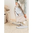 thumbnail image 3 of Silla Mecedora BabyBjörn Beige Gris Asiento Ajustable para Bebé y Niño Pequeño Ligera y Portátil, 3 of 9