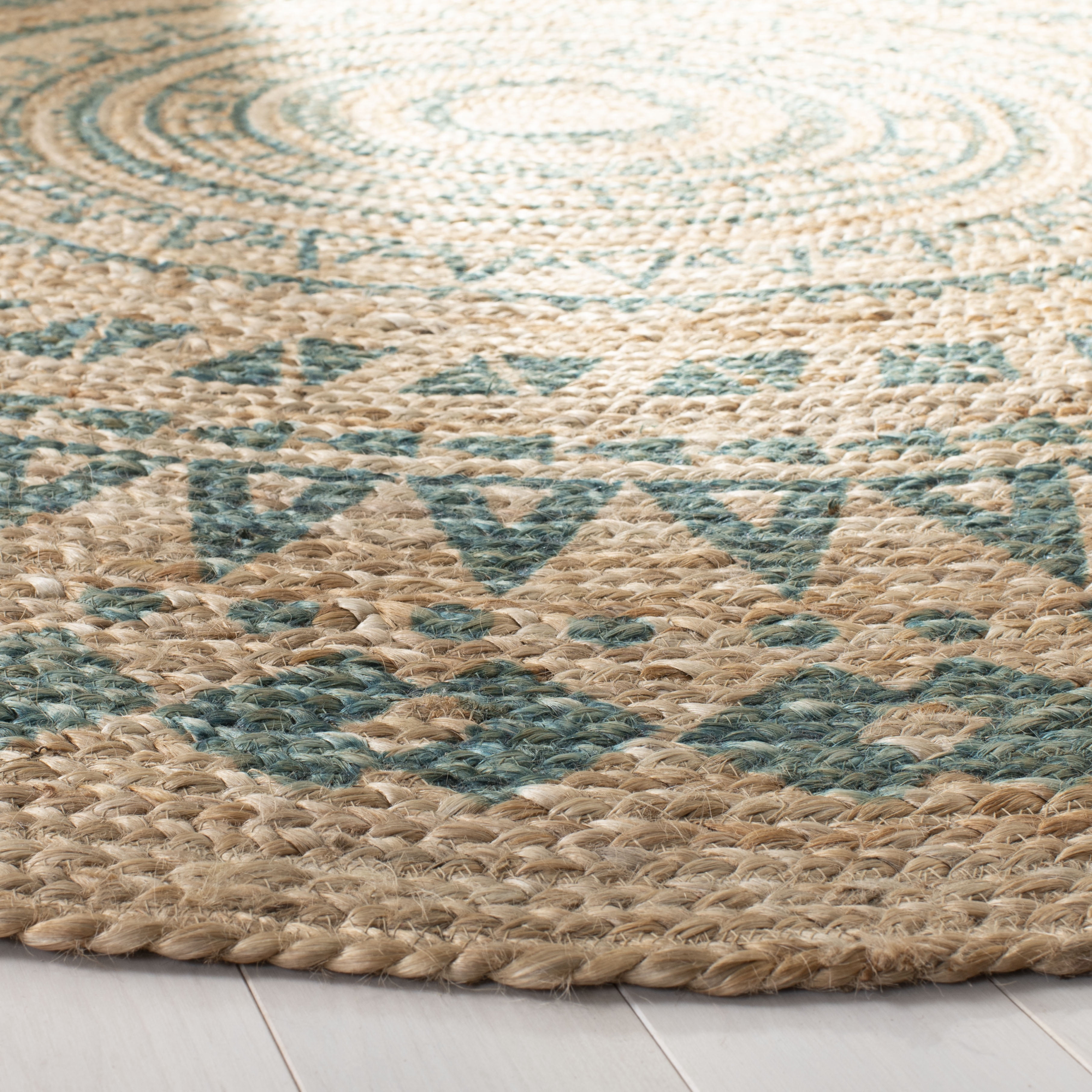 SAFAVIEH Natural Fiber Zoolander Geometric Jute Area Rug, Aqua/Natural, 5' x 5' Round