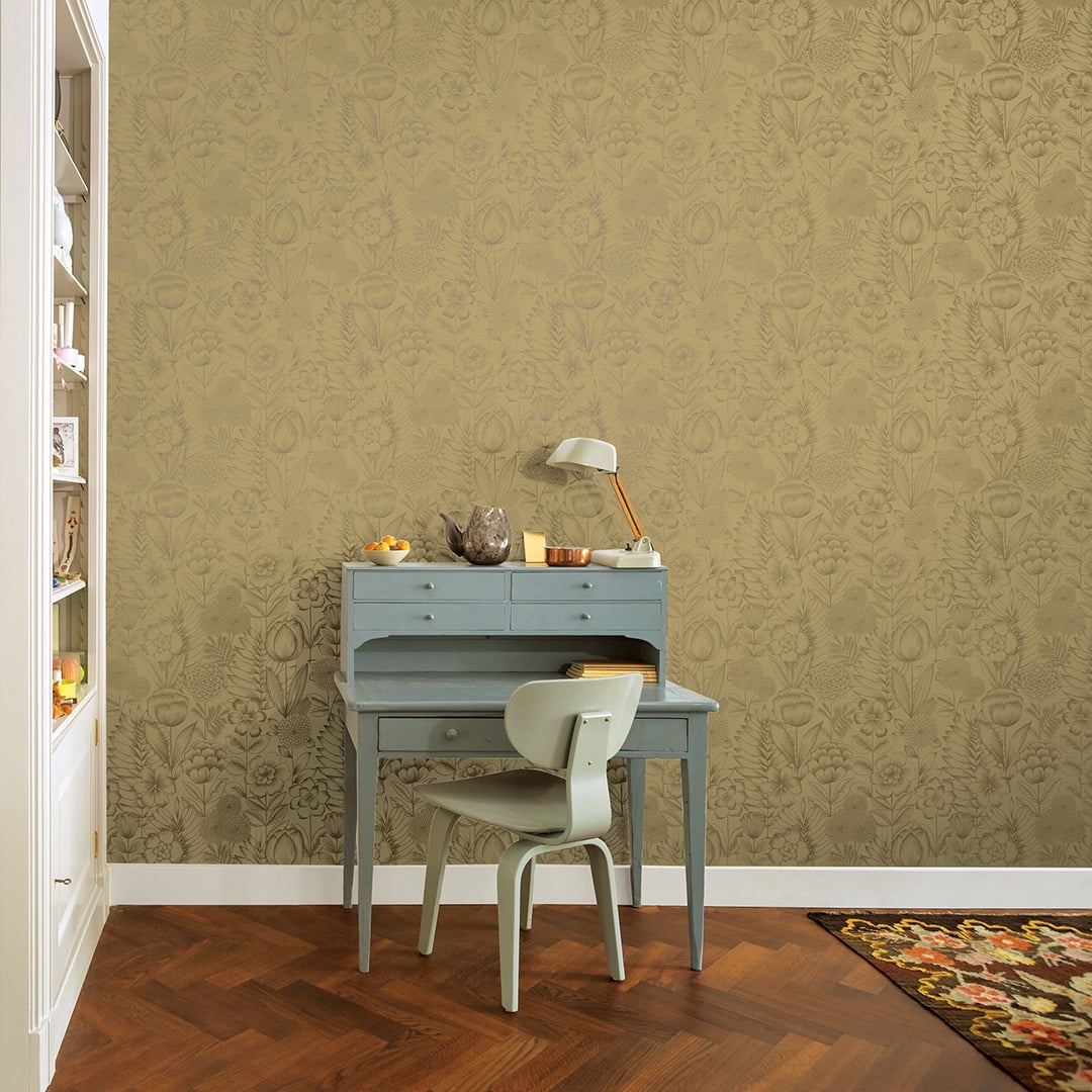 Tempaper Homestead Floral Metallic Gold Peel and Stick Wallpaper, 20.5" x 16.5'
