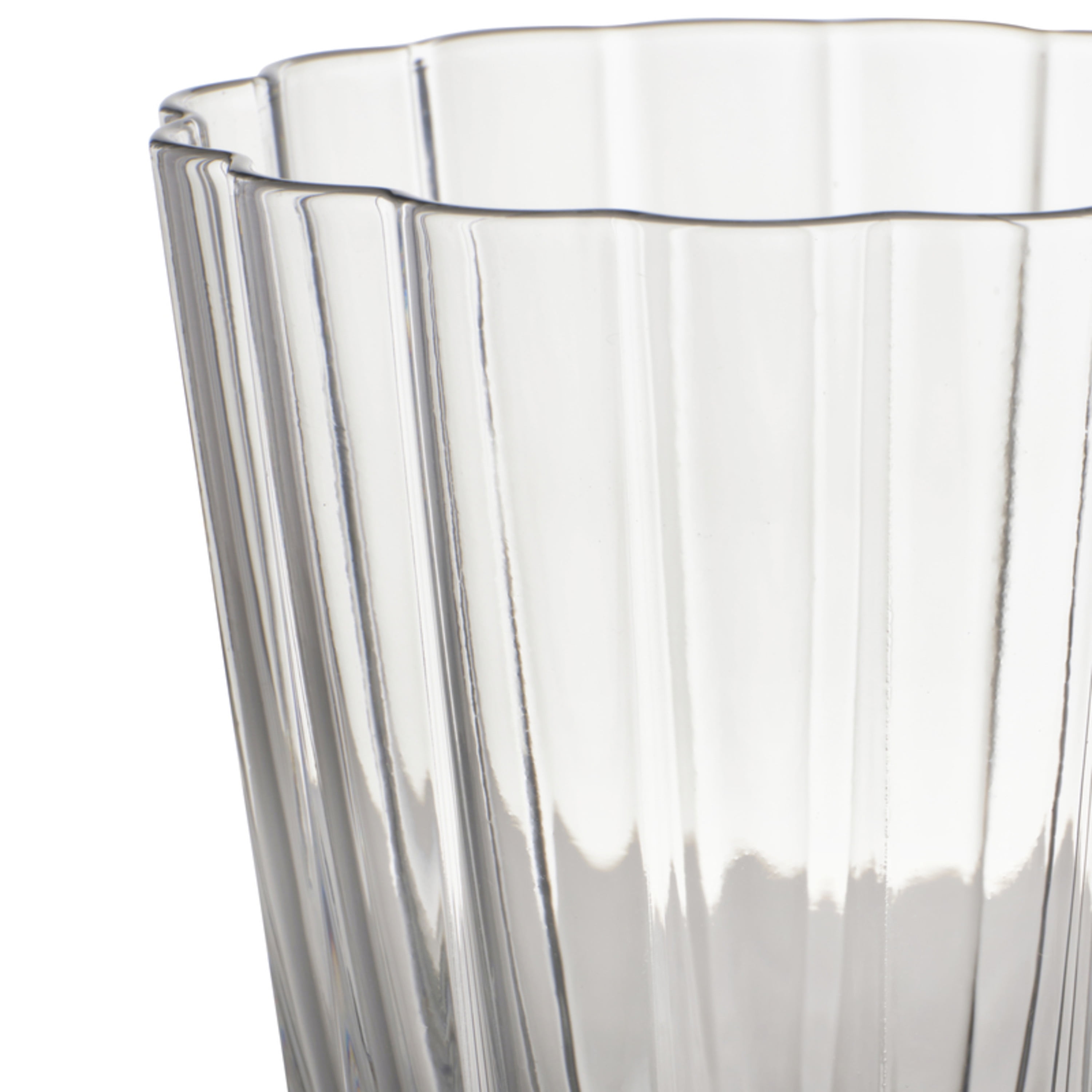 Beautiful Scallop Water Glasses Set of 4 Clear Glass by Drew Barrymore