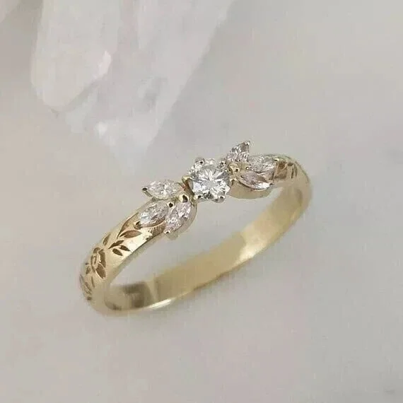 1Ct Round Cut Lab-Created Moissanite Women's Wedding Ring 14K Yellow Gold Plated