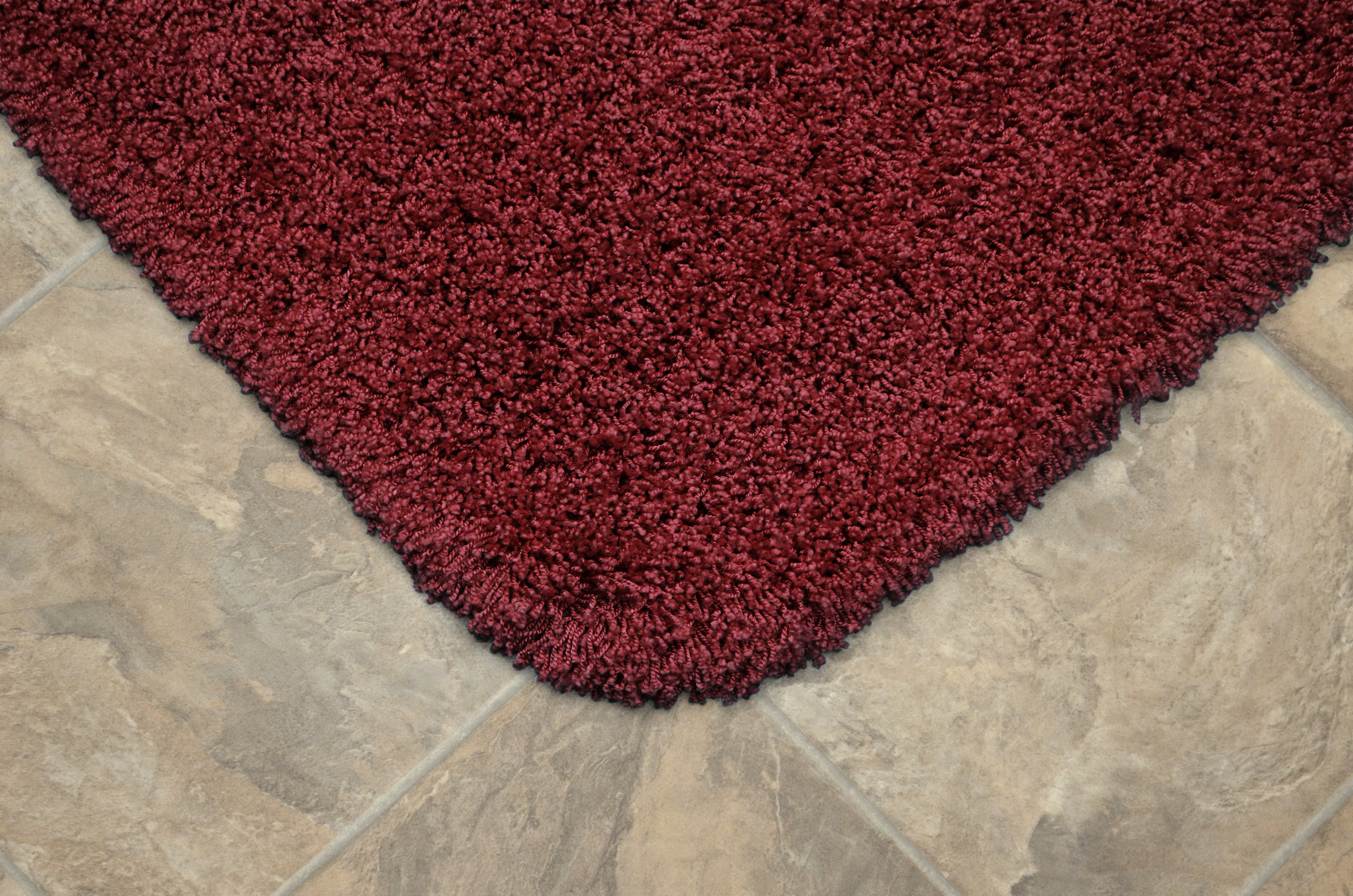 Garland Rug Jazz Washable Bath Rug Set, 3 Piece Set (21"x34" Bath Rug, Contour Rug, & Toilet Lid) Chili Pepper Red