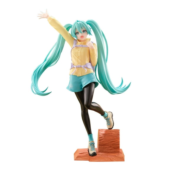 Banpresto Vocaloid Holiday Memories Hatsune Miku (Mountain Climbing) Figure