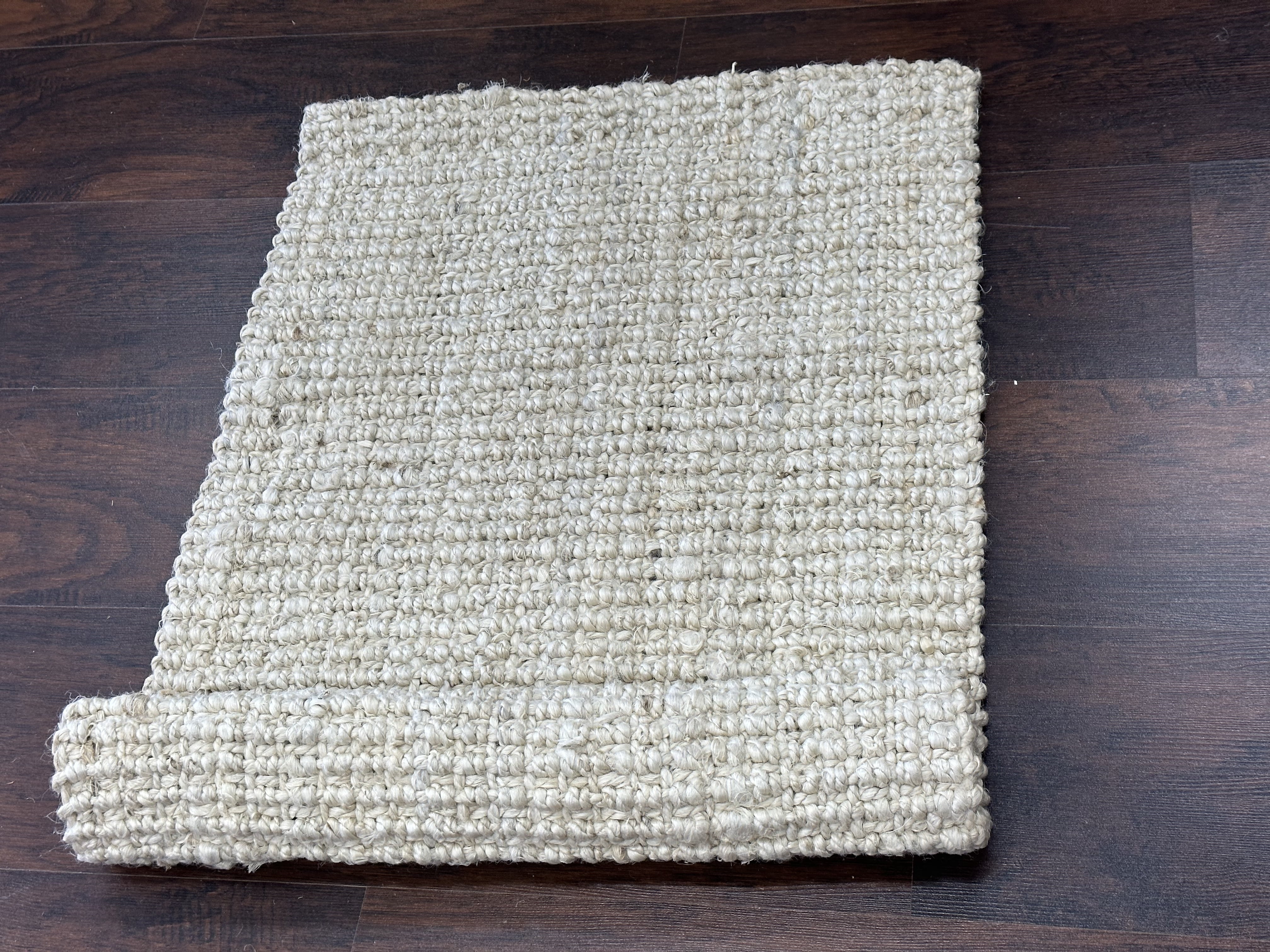 Homenmore Handspun Jute Bleach Boucle Rug 36" x  24"