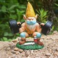 thumbnail image 2 of Estatua de gnomo de jardín - Atlas el gnomo de levantamiento de pesas atlético - Gnomos de jardín al aire libre - Estatuas divertidas de gnomos de césped oso de fresa Electrónica, 2 of 5
