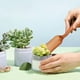 thumbnail image 4 of Pala de mano de plástico para jardín, con capacidad para 1 cucharadita, ideal para mezclar tierra para bonsáis y plantar en macetas. Ligera y precisa, ideal para jardines de hierbas de, 4 of 6