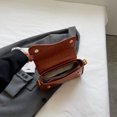 thumbnail image 1 of Bolso de cuero PU para axila impermeable para mujer bolsas de viaje con cierre de hebilla de gran capacidad (marrón), 1 of 6