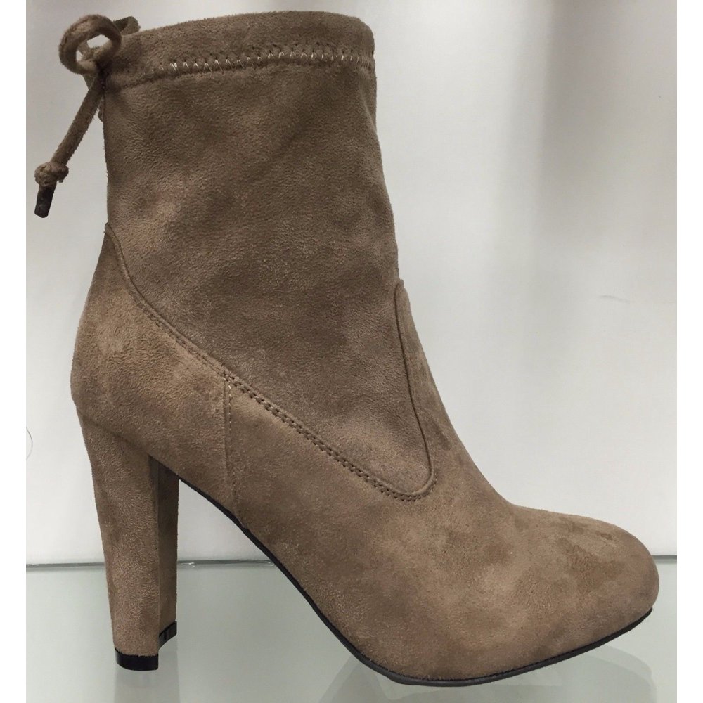 amaya heels in ivory leather