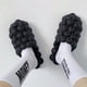 thumbnail image 3 of Pantuflas de burbujas de masaje para mujeres y hombres, divertidas pantuflas de spa antideslizantes de lichi, pantuflas de casa de gimnasio, pantuflas de dormitorio de ducha, almohada suave para alivi Namotu CZMR-ZC292-3, 3 of 6