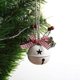 thumbnail image 2 of Campanas de metal JanHm adornos de árbol colgante de Navidad color blanco rojo verde Diámetro 12 x 5,5 x 5,5 cm 6 piezas, 2 of 5