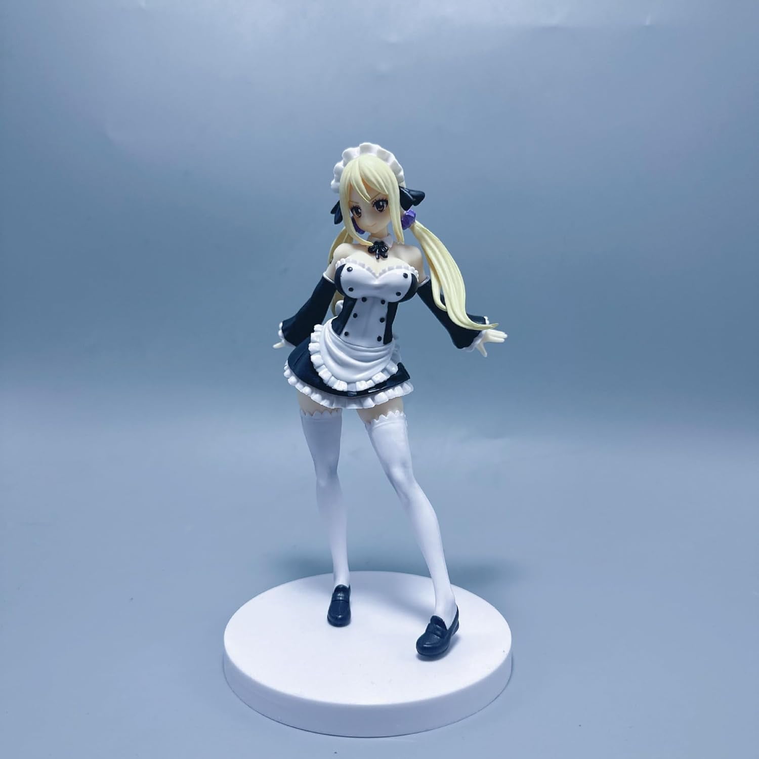 New Lucy Figure, Maid Outfit Twin Ponytails Lucy Heartphilia Anime Figures 18cm/7.1inch PVC Character Action Model Figure Statue Decoration Gifts