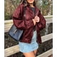 thumbnail image 5 of Abrigo PRETTYGARDEN Estilo 2 Rojo Vino Sobredimensionado con Cierre XL, 5 of 7