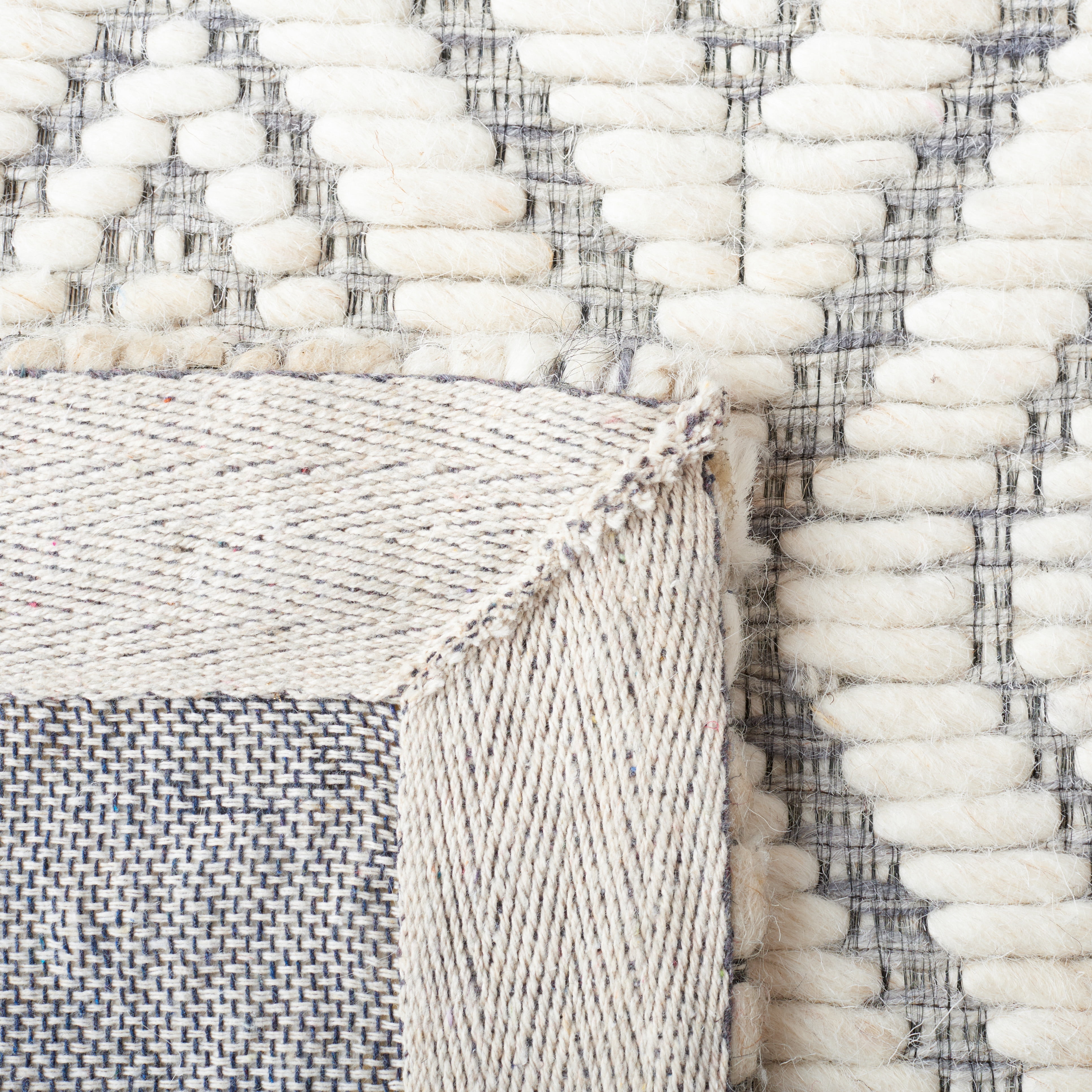 SAFAVIEH Marbella Winston Diamond Area Rug, Grey/Ivory, 6' x 6' Square