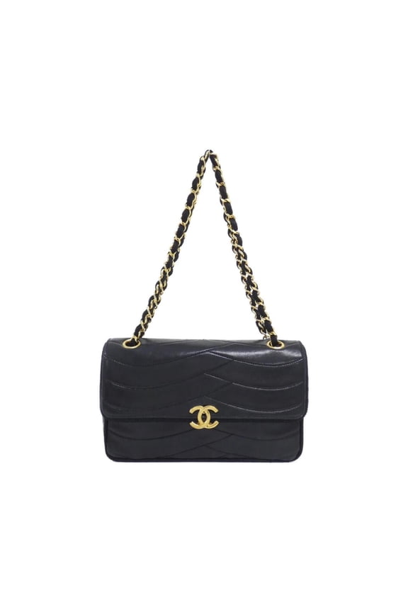 Pre-Owned Chanel shoulder bag