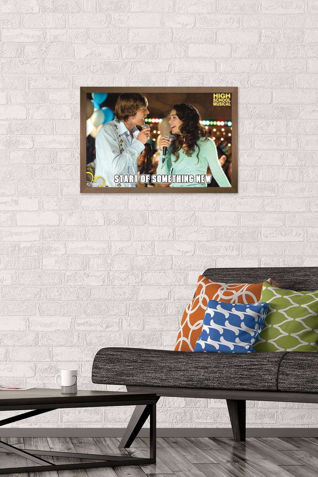 High School Musical - Troy & Gabriella Wall Poster, 14.725" x 22.375" Framed