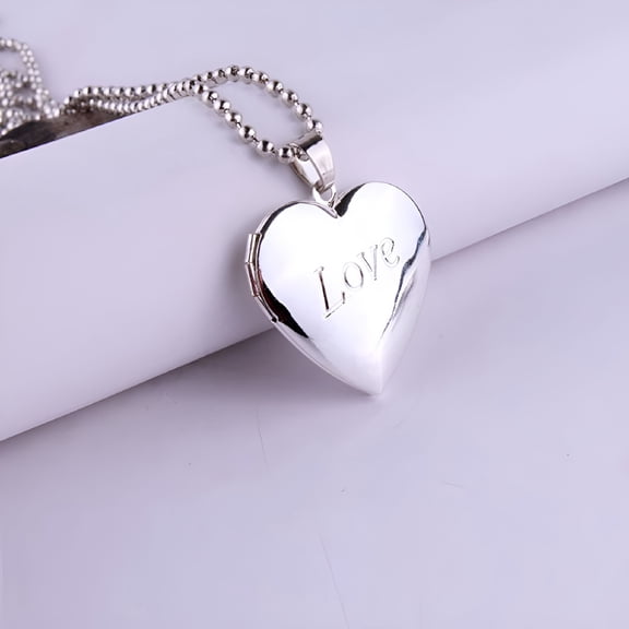 DESIGNICE 2026 New Valentine Lover Gift Photo Frames Locket Necklaces Heart Pendant Necklace Jewelry for Women Girlfriend Gift
