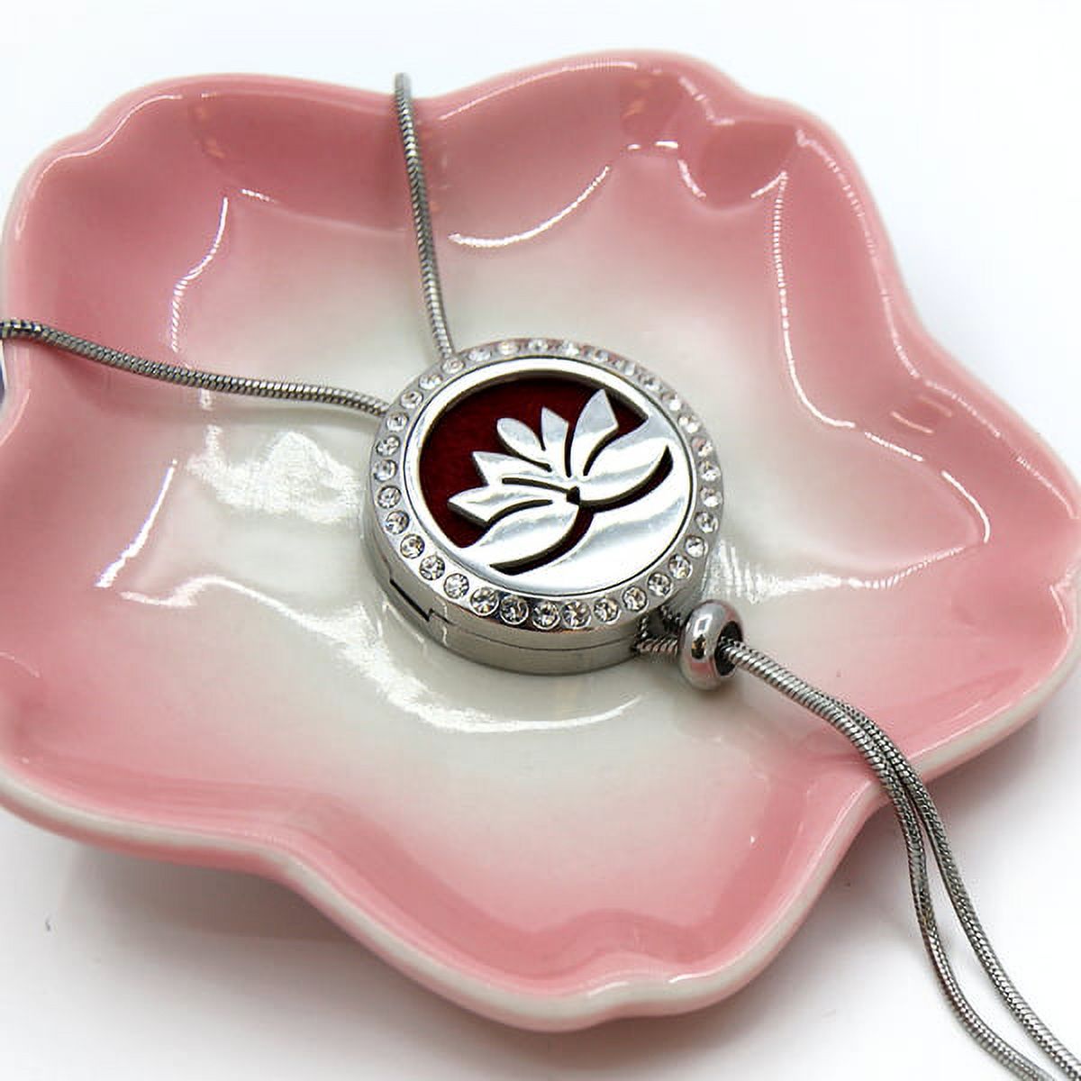 Free Engraving Personalized Necklace Aromatherapy Lotus Essential Oil Adjustable Stainless Steel Slider Necklace Diffuser Jewelry Free 12 Pads Gift Box Ship Next Day