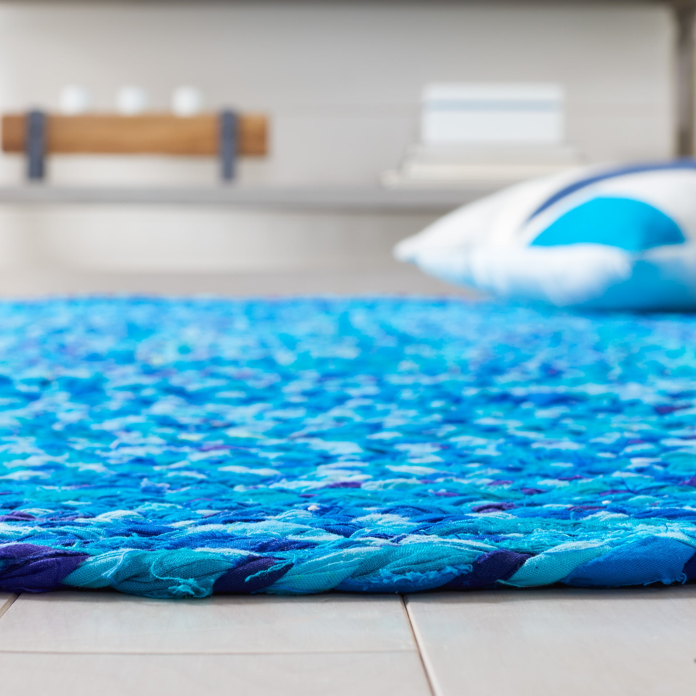 SAFAVIEH Braided Calvin Transitional Cotton Reversible Area Rug, Turquoise, 7' x 7' Round