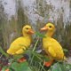 thumbnail image 3 of Adorno de jardín estatuilla de pato amarillo figuritas de hadas en miniatura vívidas resina DIY decoración del hogar regalo-Juego de 2 TUNC Sencillez, 3 of 5