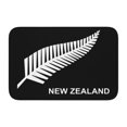 thumbnail image 1 of Alfombra de baño antideslizante supersuave con la bandera de Nueva Zelanda "Silver Fern" para baño, cocina, dormitorio, hogar, 15,75 x 23,62 pulgadas, 1 of 6