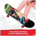 thumbnail image 4 of Mini monopatines Tech Deck Ultra DLX, paquete de 4 unidades DC Superman, 4 of 9