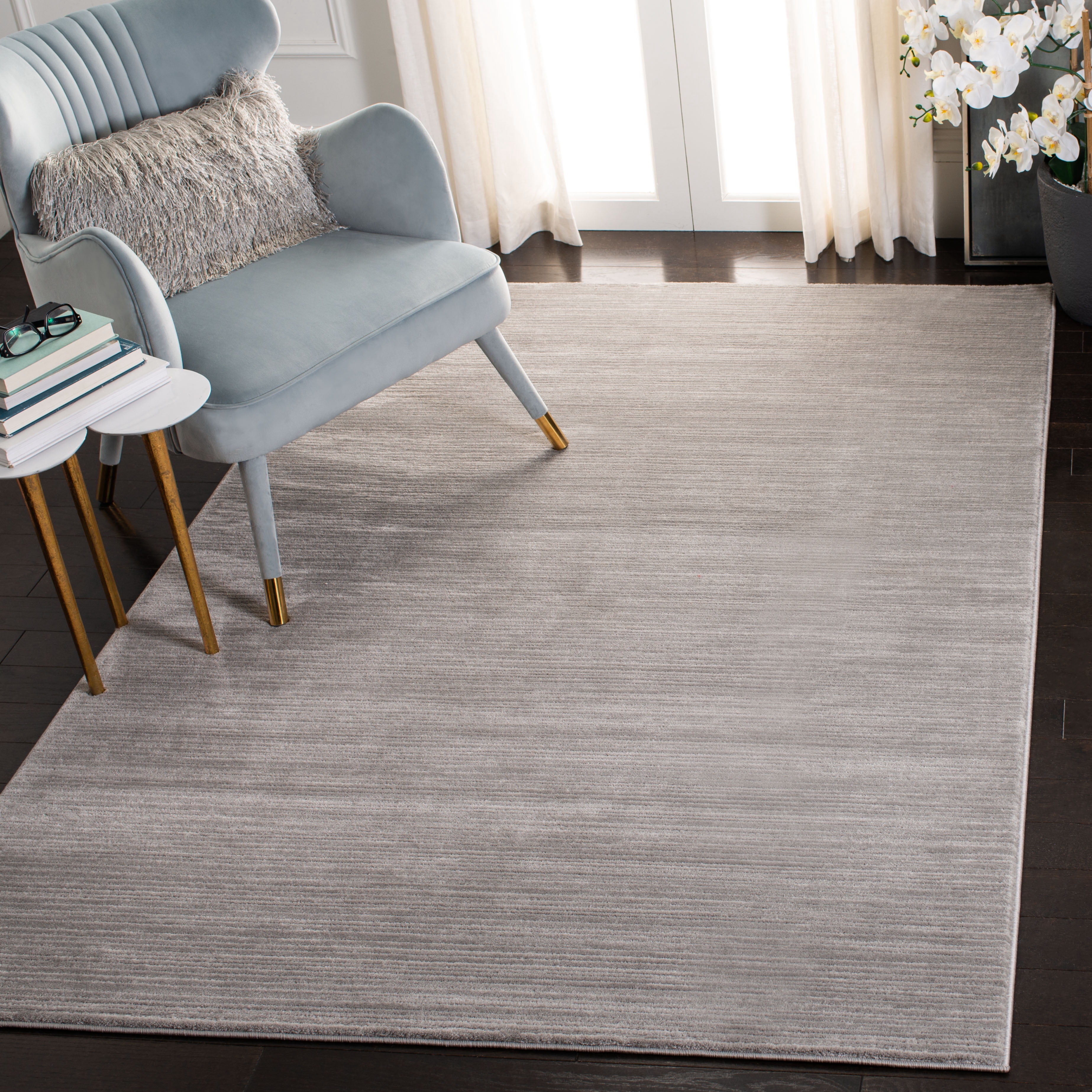 SAFAVIEH Vision Adrasteia Overdyed Solid Area Rug, Silver, 9' x 12' - Large - Modern Design, Silver, Non-Shedding & Easy Cleaning, Ideal for Living Room, Bedroom, Dining Space