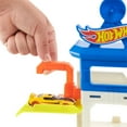 thumbnail image 3 of Hot Wheels Coffret L’Attaque du Requin, à partir de 4 ans, 3 of 6