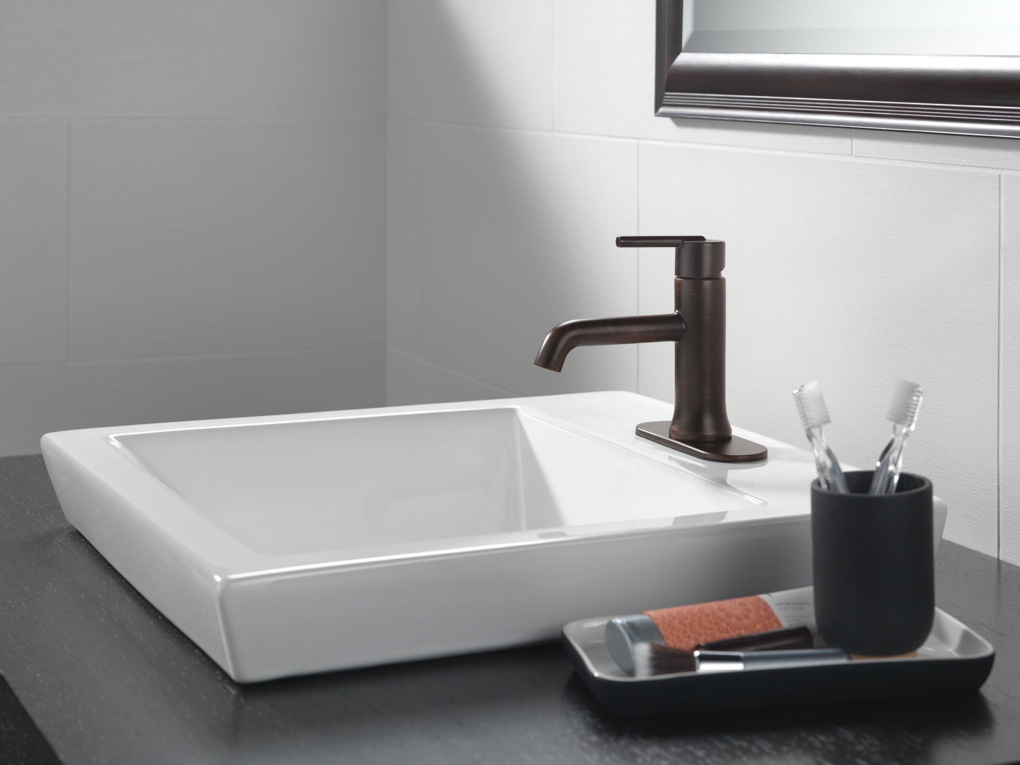 Delta Trinsic Single-Handle Bathroom Faucet - 559LF-RBMPU - Venetian Bronze