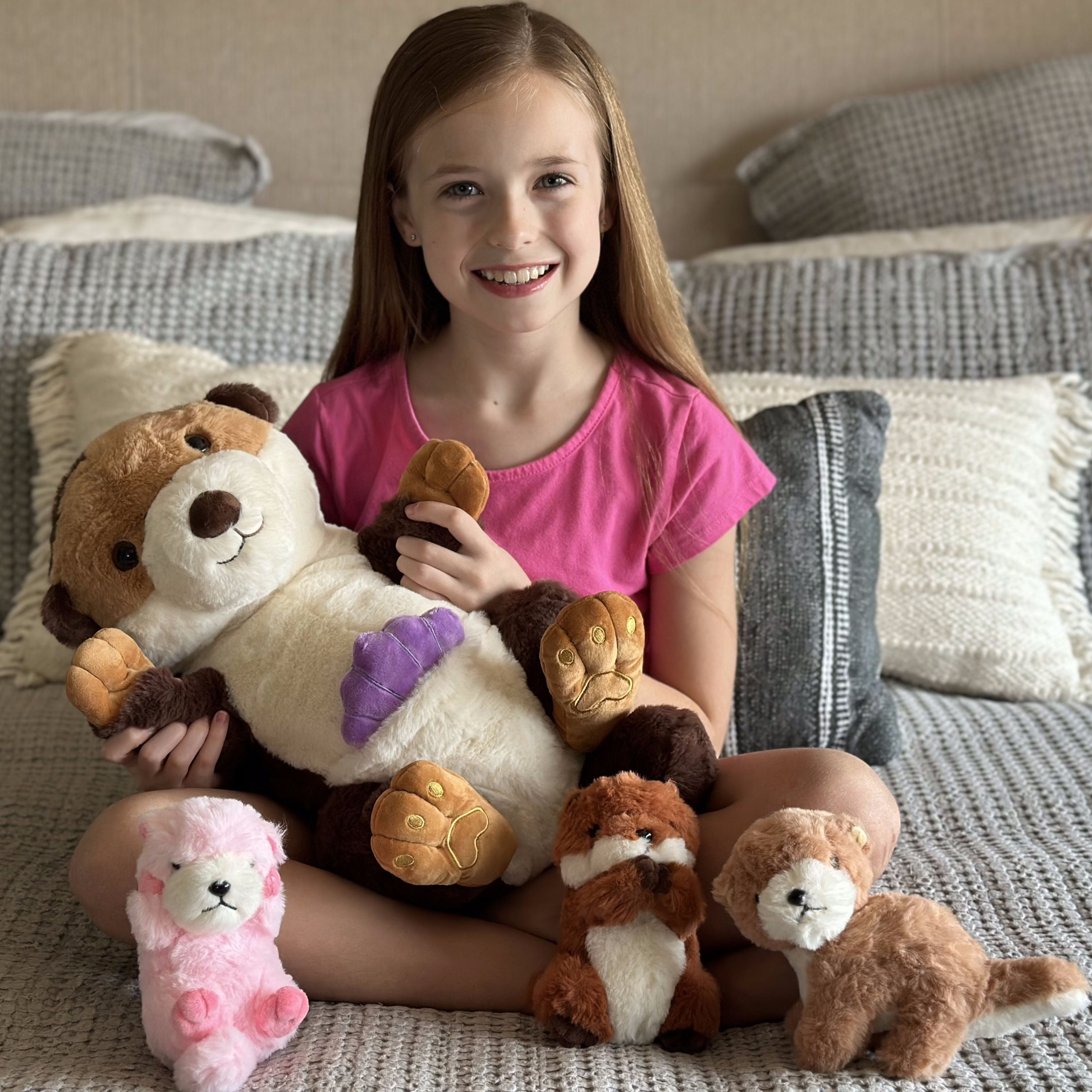 Muiteiur 5 Piece Sea Otter Stuffed Animal with 3 Baby Otter Plush Toys