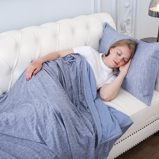 Oigae Summer Cooling Blanket For Hot Flashes Night Sweats Soft Blanket