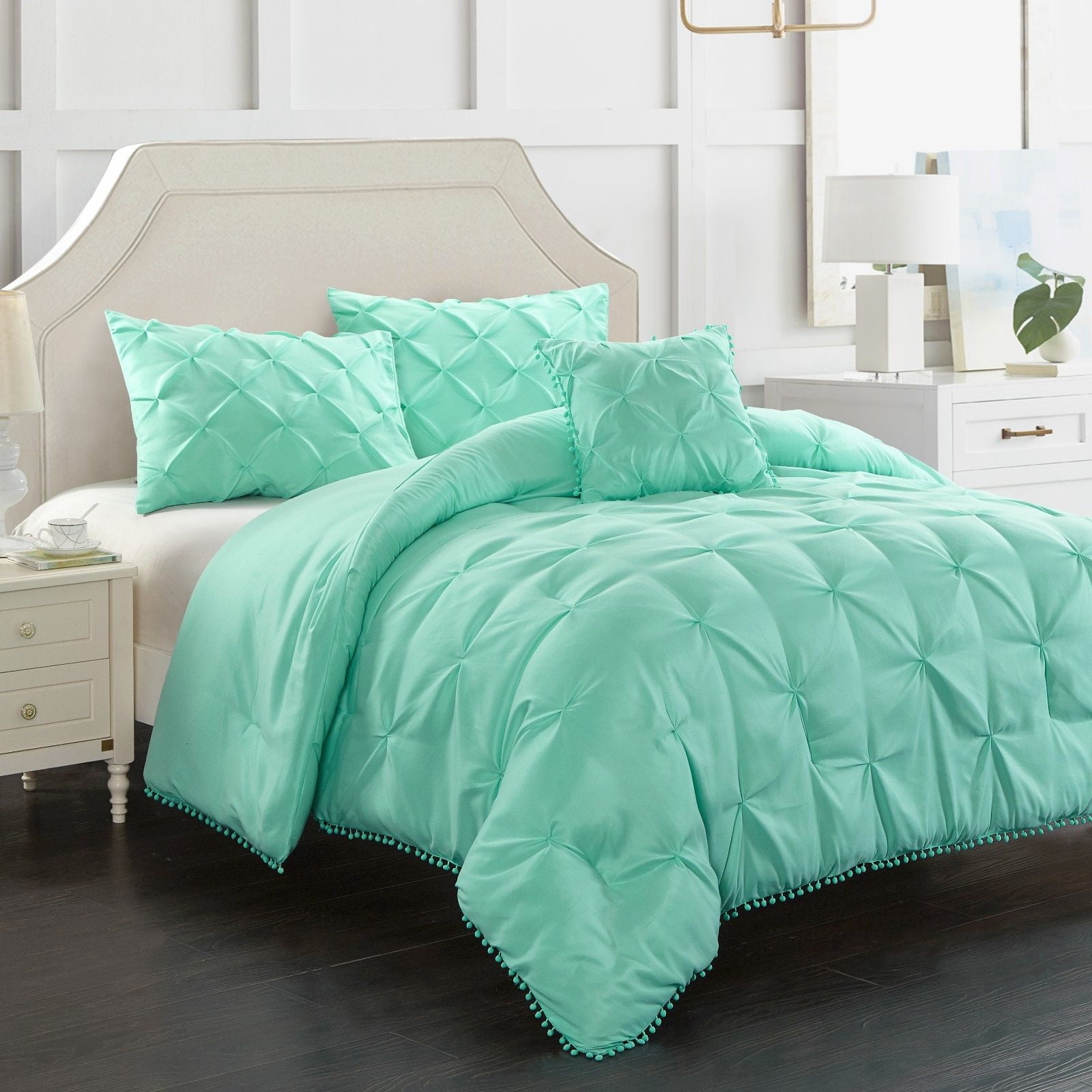 Evolive Solid Microfiber Washable Comforter Sets, King, Green, 4Pieces