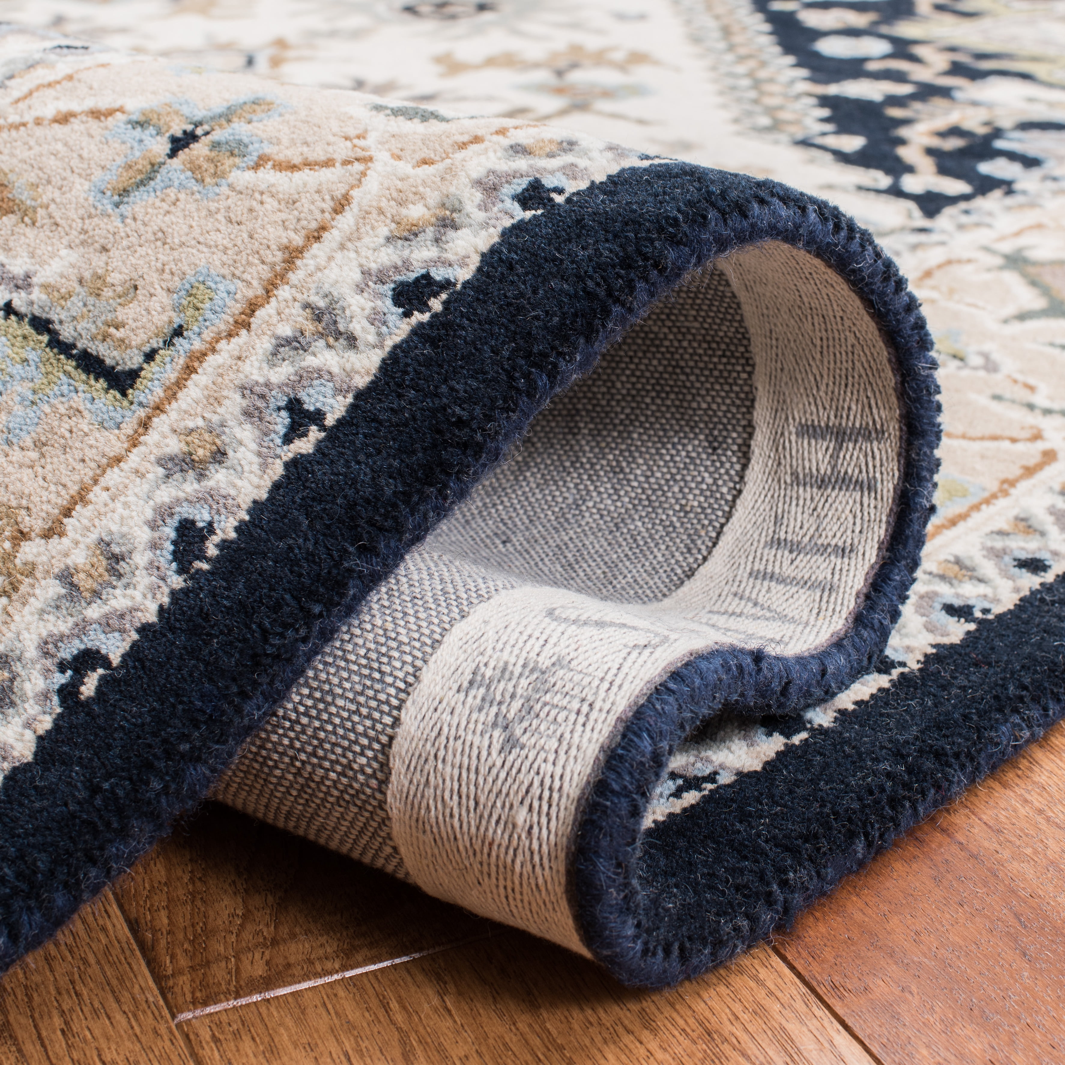 Safavieh Heritage York Oriental Wool Area Rug, Beige/Navy, 4' x 4' Square