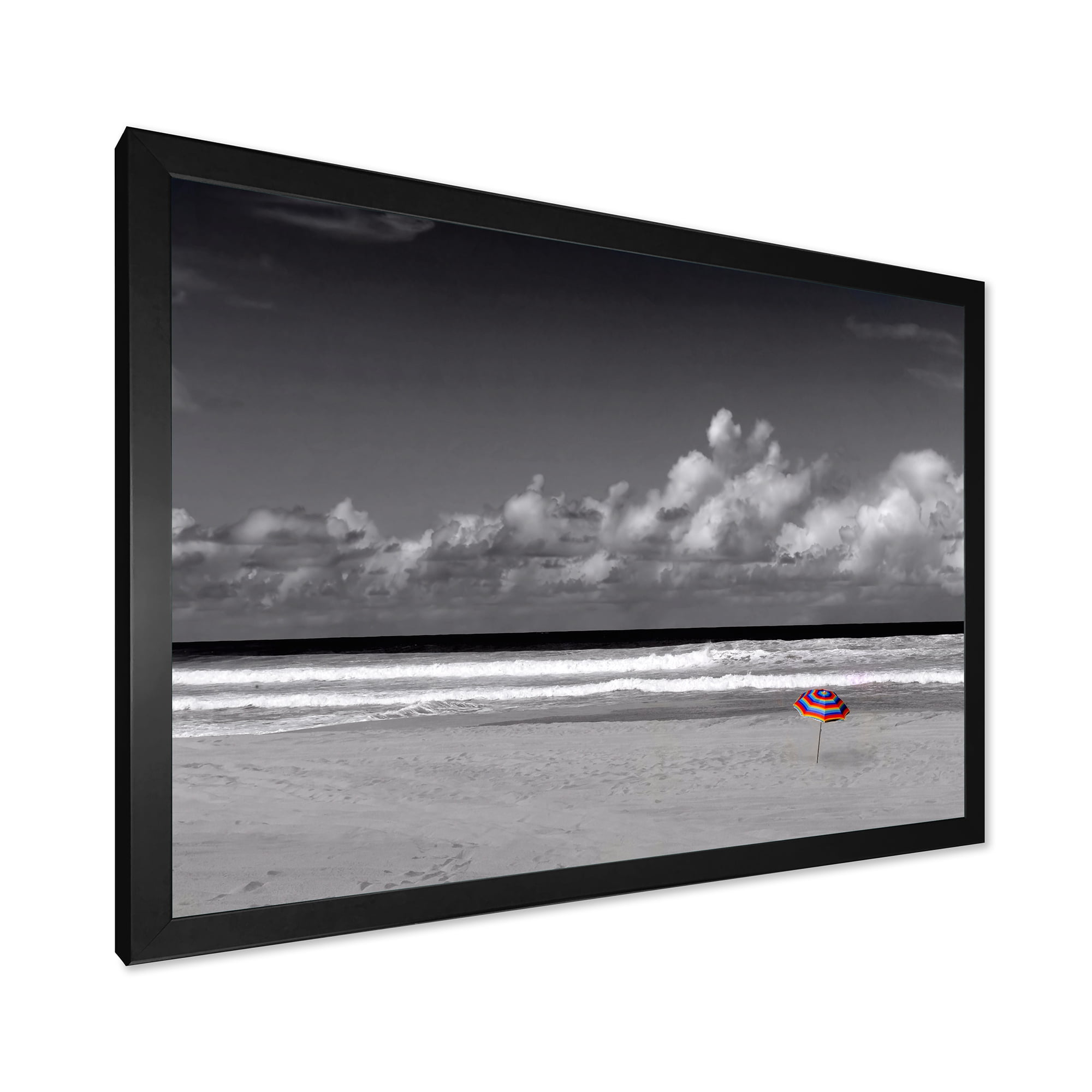 Designart 'Black and White Coastline Under Cloudy Sky' Lake House Framed Art Print