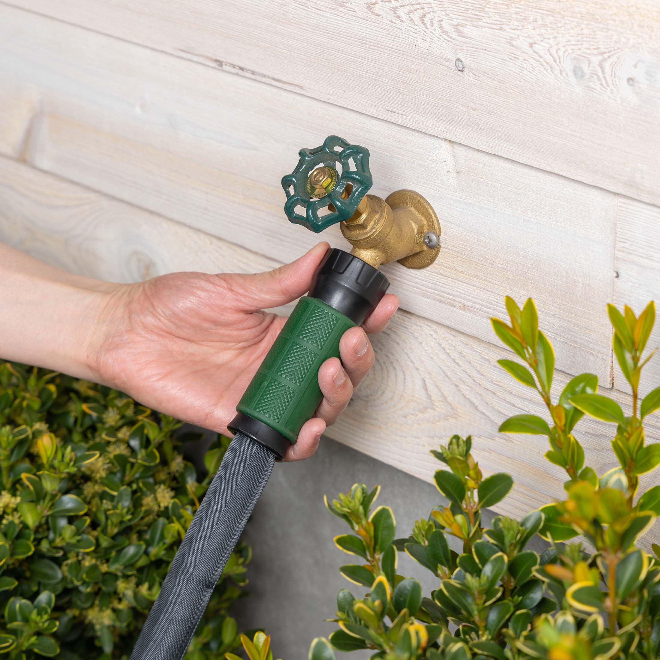 Expert Gardener Lightweight Performance Garden Hose, 100 ft.