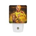 thumbnail image 1 of Erling Haaland Luz nocturna LED con sensor de anochecer a amanecer para dormitorio, baño, pasillo, escaleras - Lámpara LED nocturna de enchufe, 0.5W - 1 pieza, 1 of 6