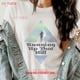 thumbnail image 2 of Camiseta retro de atleta que sube la colina para correr, inspirada en Stranger Thing, para senderismo, aventuras al aire libre, ropa de fitness, 2 of 5