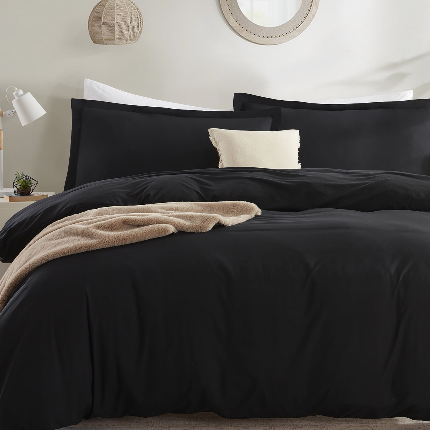 LammaLoe Duvet Cover Queen, Luxury Microfiber 3 Piece Bedding Sets with 2 Pillow Shams, Black
