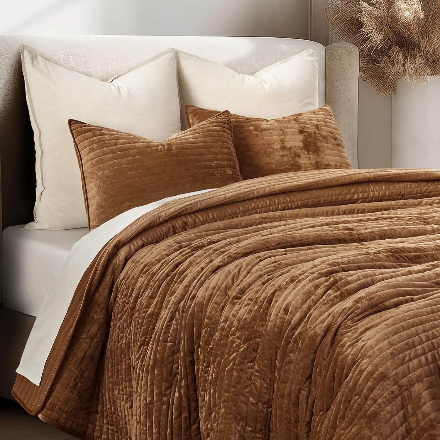 EVERGRACE Velvet Quilt Set Queen Size, Luxurious Soft Striped Channel Bedding Set, Lightweight Velvet Comforter for All Season, Oversized Bedspread Coverlet with 2 Matching Shams, Dark Brown