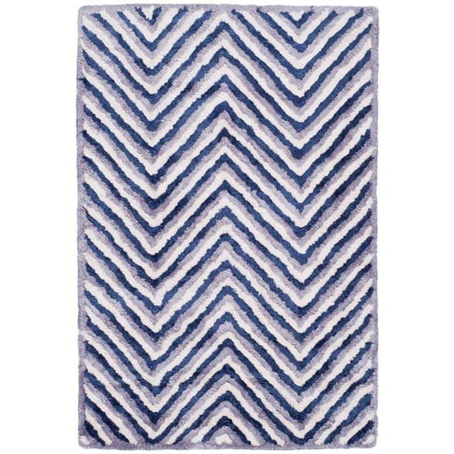 Safavieh Soho 5' X 8' Hand Tufted Wool Rug in Ivory and Navy