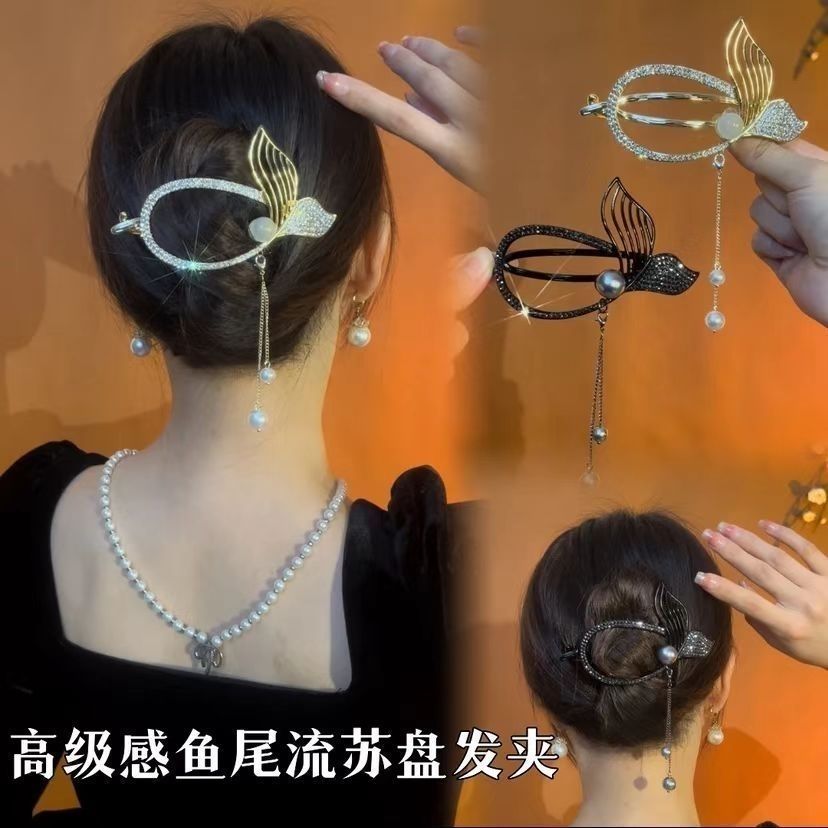 EKE Women’s Hair Clip Vintage Retro Back-Wear Elegant Hair Accessory with Fashion Texture