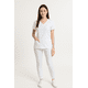 thumbnail image 2 of Scrubs Médicos Mujer | Uniformes para Doctoras y Enfermeras M11 BLANCO GDE, 2 of 4