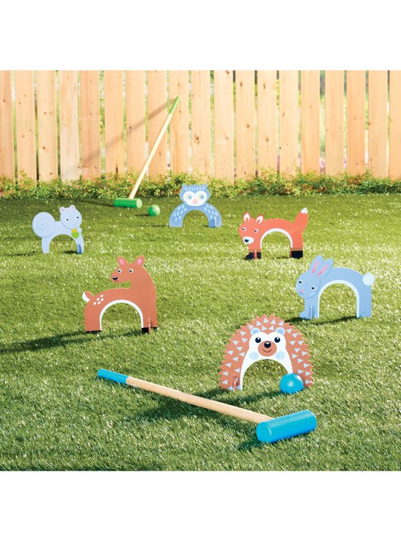 Croquet in Outdoor Games