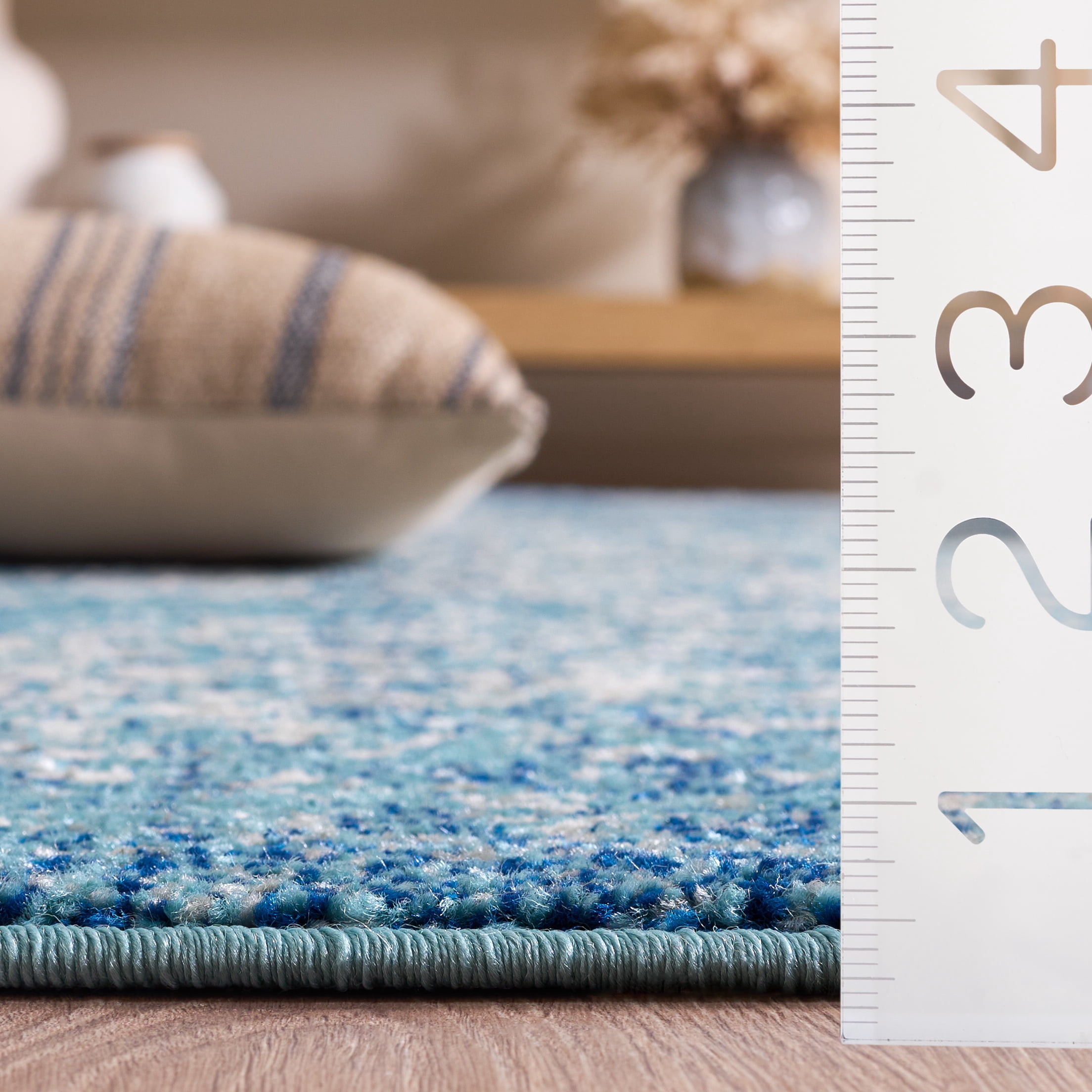 Safavieh Evoke Trena Floral Area Rug, Blue/Ivory, 6' x 8'