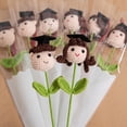 thumbnail image 3 of Ramo de graduación hecho a mano con ganchillo - Figurita de niño/niña/perro de recuerdo para graduados, profesores, amantes de las mascotas | Regalo de hilo ecológico para celebraciones académicas, 3 of 8