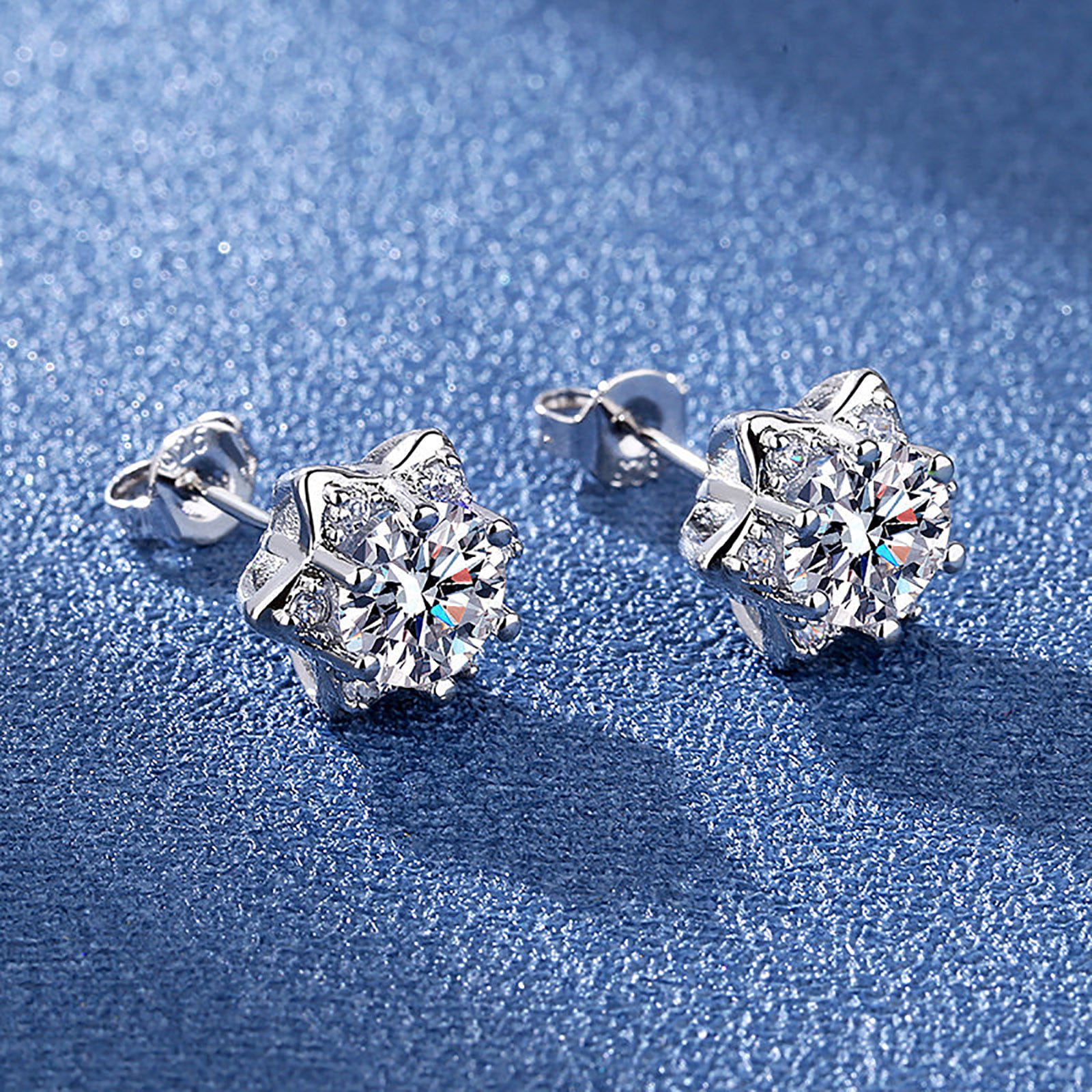 Vintage Minimalist Stud Earrings Flash Ladies Earring Jewelry Gift for Women Girl Inlaid Diamond Metal Ear Studs 