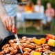 thumbnail image 3 of GOOHOCHY Jeringa pequeña para pavo con cepillo de limpieza, jeringa de silicona para cocinar, marinar, carne de res, pollo, barbacoa, tubo de condimento de silicona, 3 of 7