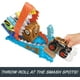 thumbnail image 2 of Camión de juguete y set de juego Hot Wheels Monster Trucks Arena Smashers, 2 of 7