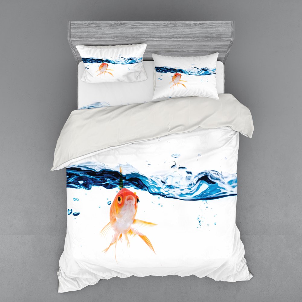 Fish Duvet Cover Set, Goldfish Swimming Under Surface of Clear Water