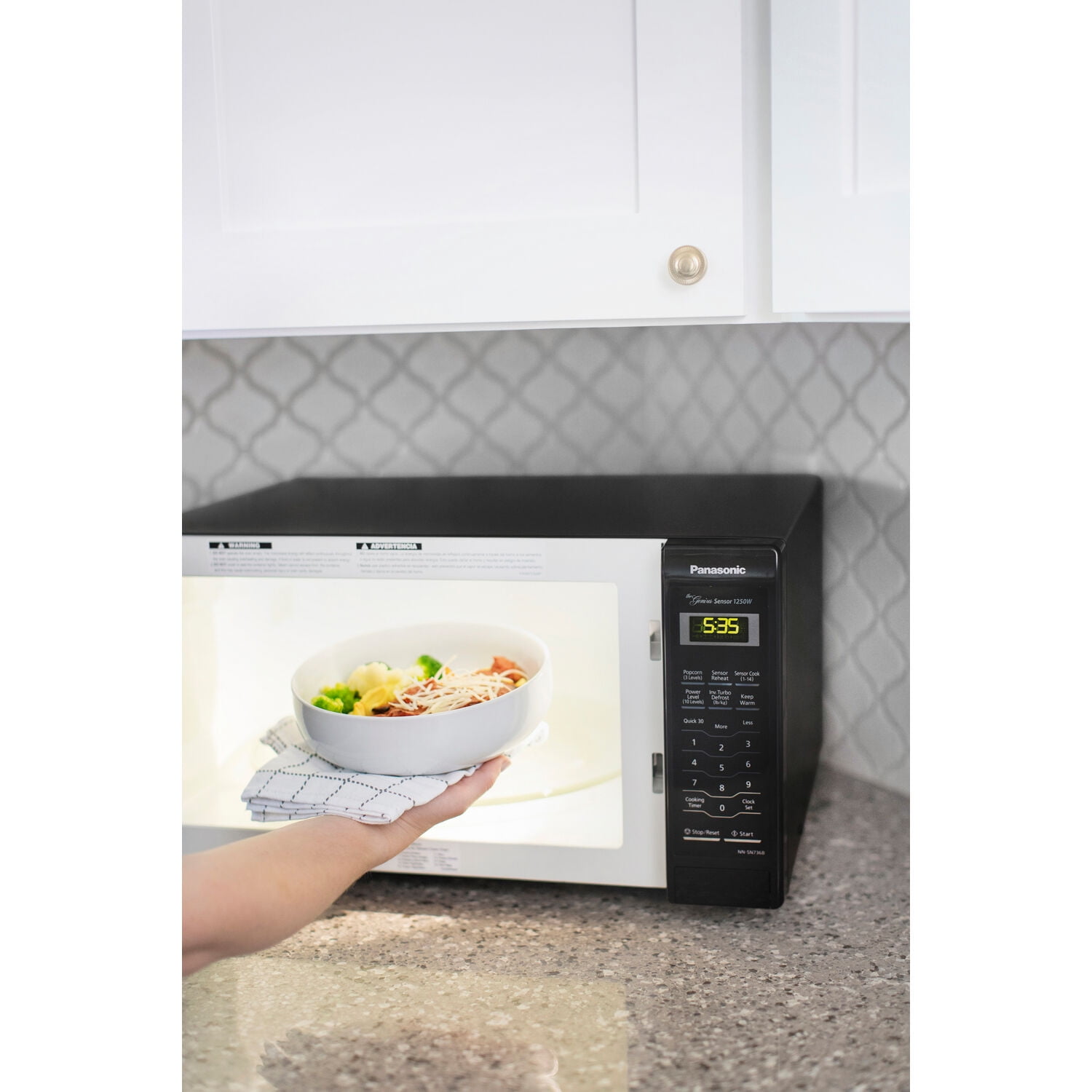 Panasonic 1.6 cu. ft. Countertop Microwave in Stainless Steel Built-In  Capable with Inverter Technology and Genius Sensor Cooking NN-SC73LS - The  Home Depot